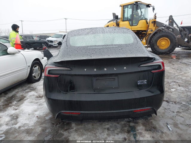 Продажа на аукционе авто 2024 Tesla Model 3 Performance All-wheel Drive, vin: 5YJ3E1ET7RF806715, номер лота: 44396846