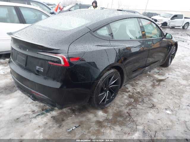 Продажа на аукционе авто 2024 Tesla Model 3 Performance All-wheel Drive, vin: 5YJ3E1ET7RF806715, номер лота: 44396846