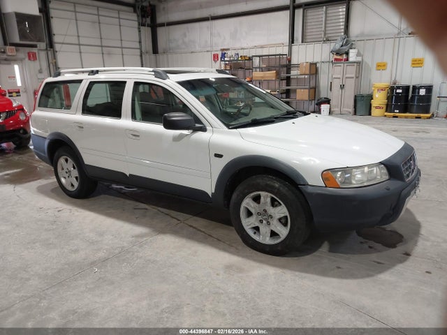 2005 VOLVO XC70 YV1SZ592351174673