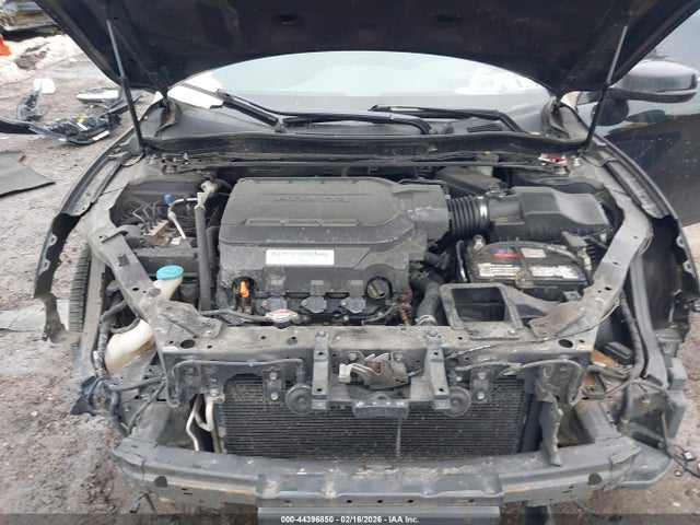 1HGCR3F96GA019085 Honda Accord Touring