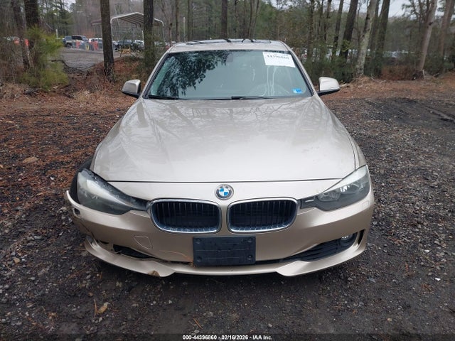 44396860 :رقم المزاد ، WBA3B5C56EP543828 vin ، 2014 Bmw 328i Xdrive مزاد بيع