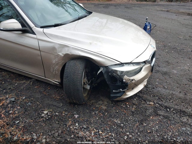 44396860 :رقم المزاد ، WBA3B5C56EP543828 vin ، 2014 Bmw 328i Xdrive مزاد بيع