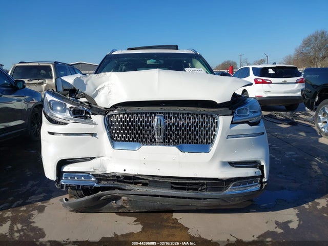 Продаж на аукціоні авто 2023 Lincoln Aviator Reserve, vin: 5LM5J7WC6PGL04165, номер лоту: 44396889
