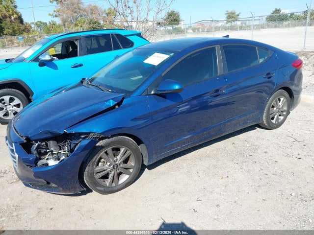 2018 HYUNDAI ELANTRA 5NPD84LF7JH312130 Photo 1