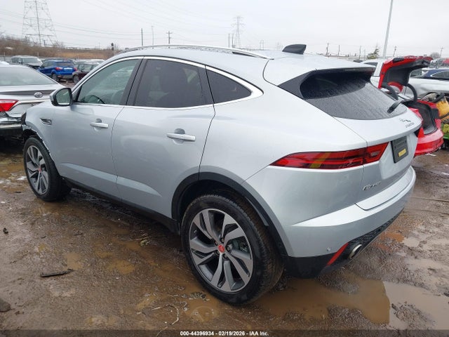2021 JAGUAR E-PACE SADFP2FX3M1023220 Photo 2