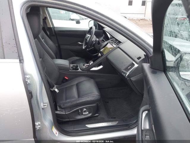 2021 JAGUAR E-PACE SADFP2FX3M1023220 Photo 4