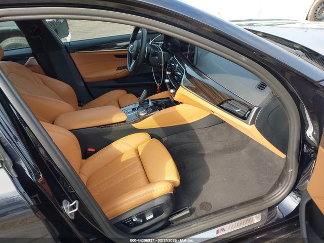 2022 BMW 530 WBA13BJ04NWX38911 Photo 4