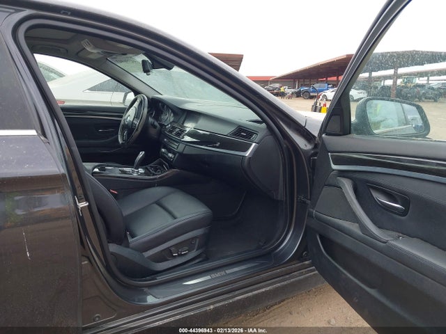 Продажа на аукционе авто 2011 Bmw 528i, vin: WBAFR1C59BC749553, номер лота: 44396943