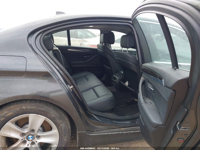 Продажа на аукционе авто 2011 Bmw 528i, vin: WBAFR1C59BC749553, номер лота: 44396943