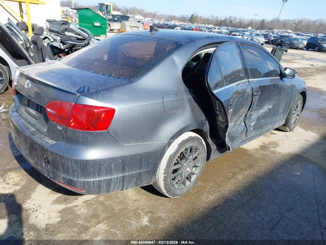 2014 Volkswagen Jetta 1.8t Se მანქანა იყიდება აუქციონზე, vin: 3VWD07AJ2EM387833, აუქციონის ნომერი: 44396947