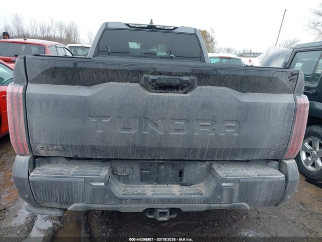 Toyota Tundra Platinum 2025 5TFNA5EC6SX039558 Image 17