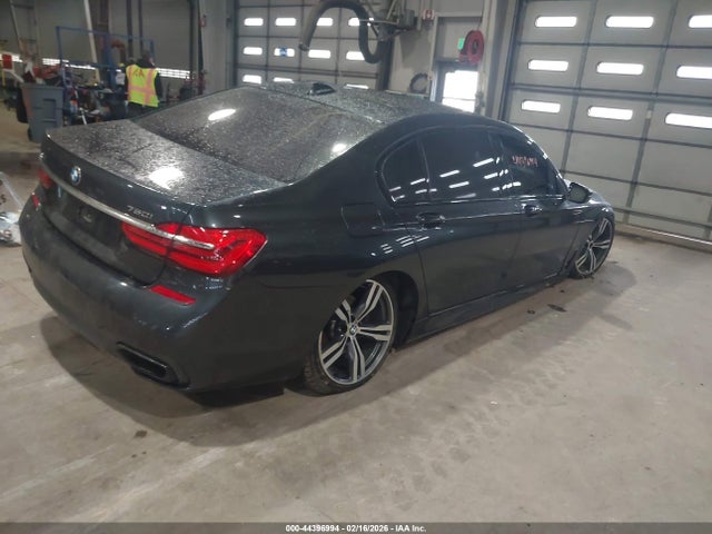 BMW 750i Xdrive 2016 WBA7F2C57GG416061 Image 4