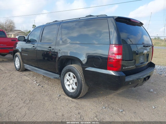2009 CHEVROLET SUBURBAN 1500 1GNFC26059R186199 Photo 2