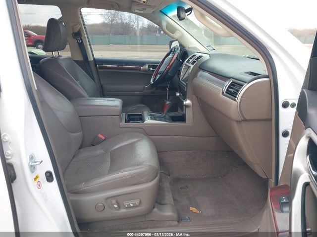 2011 LEXUS GX 460 JTJBM7FX8B5029646 Photo 4