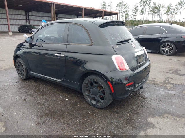 2015 FIAT 500 3C3CFFBR1FT721762 Photo 2