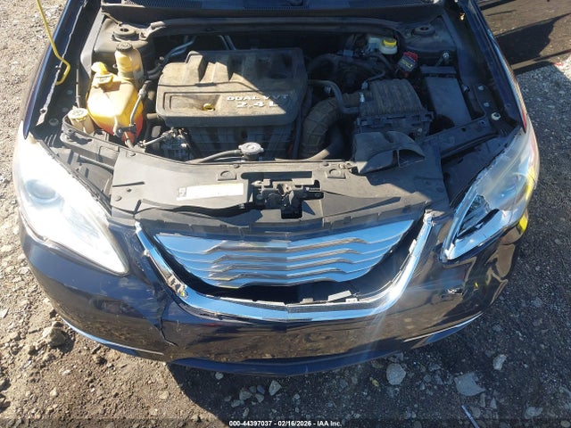 2012 Chrysler 200 Touring მანქანა იყიდება აუქციონზე, vin: 1C3CCBBB5CN213441, აუქციონის ნომერი: 44397037