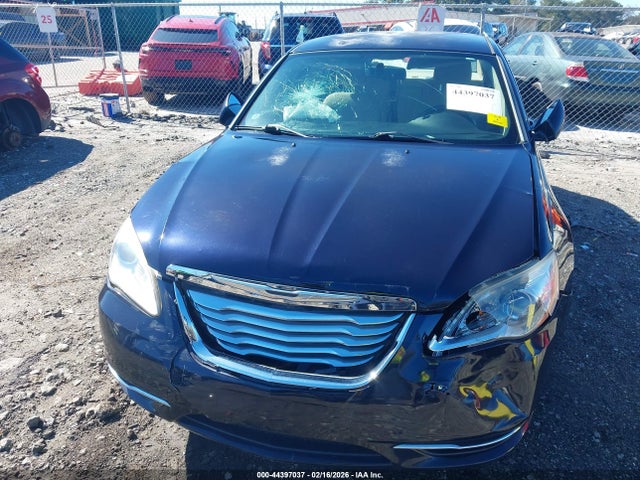 2012 Chrysler 200 Touring მანქანა იყიდება აუქციონზე, vin: 1C3CCBBB5CN213441, აუქციონის ნომერი: 44397037