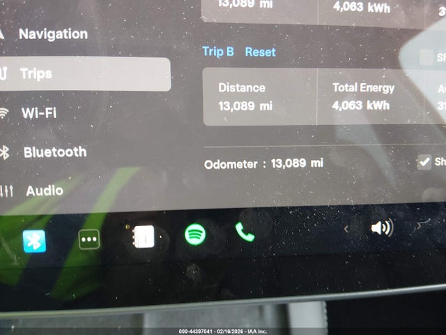 Продаж на аукціоні авто 2024 Tesla Model Y Long Range Dual Motor All-wheel Drive, vin: 7SAYGAEE3RF009589, номер лоту: 44397041
