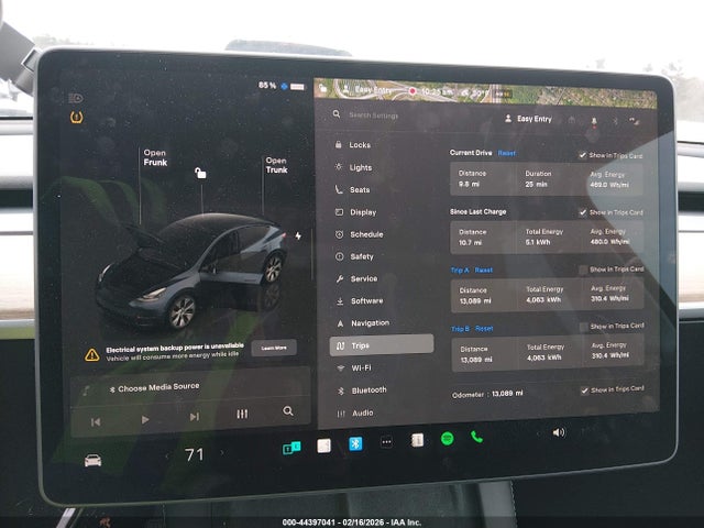 Продаж на аукціоні авто 2024 Tesla Model Y Long Range Dual Motor All-wheel Drive, vin: 7SAYGAEE3RF009589, номер лоту: 44397041