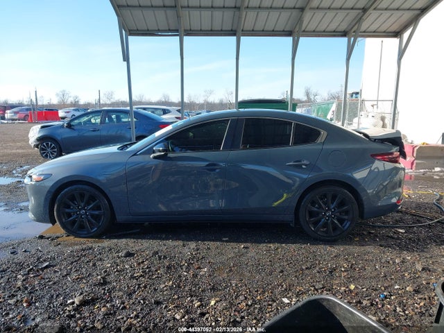 Продажа на аукционе авто 2022 Mazda Mazda3 Carbon Edition, vin: 3MZBPACL6NM300353, номер лота: 44397052