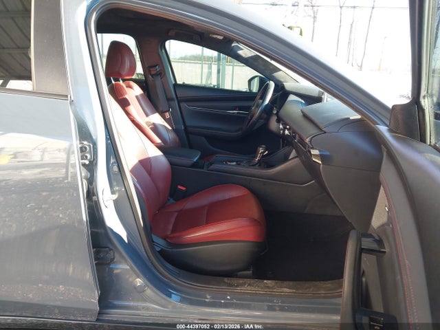 Продажа на аукционе авто 2022 Mazda Mazda3 Carbon Edition, vin: 3MZBPACL6NM300353, номер лота: 44397052