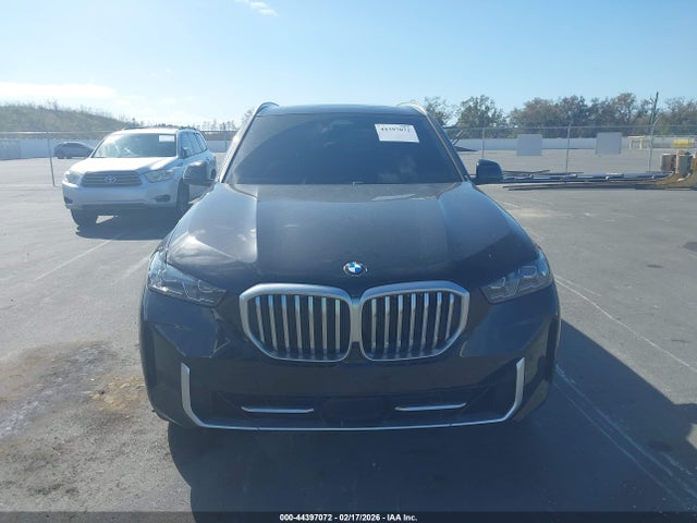 5UX13EU09S9W26856 BMW X5 Sdrive40i
