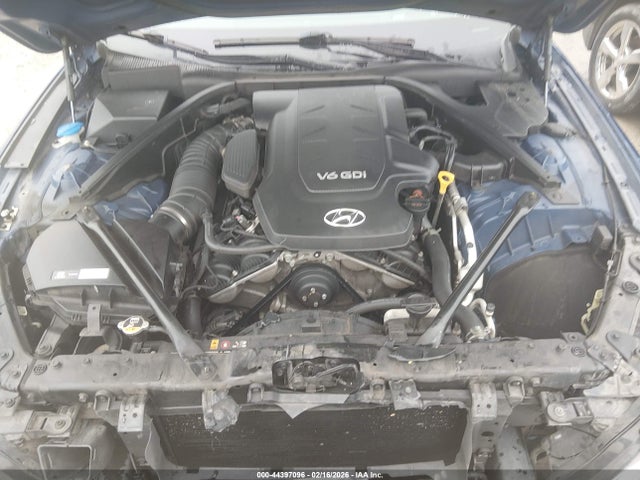 Aukcja sprzedaży 2016 Hyundai Genesis 3.8, vin: KMHGN4JE7GU142765, numer aukcji: 44397096