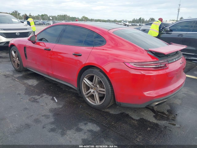 2017 PORSCHE PANAMERA WP0AA2A77HL101488 Photo 2