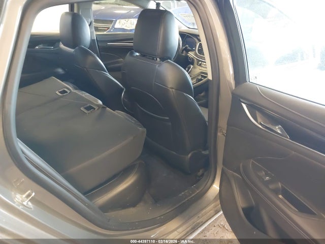 44397110 :رقم المزاد ، 1G4ZP5SS8HU148637 vin ، 2017 Buick Lacrosse Essence مزاد بيع