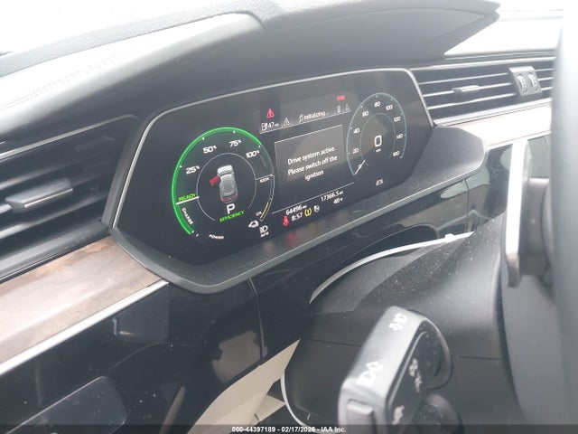 WA1VAAGE1KB024075 Audi E-tron Premium Plus