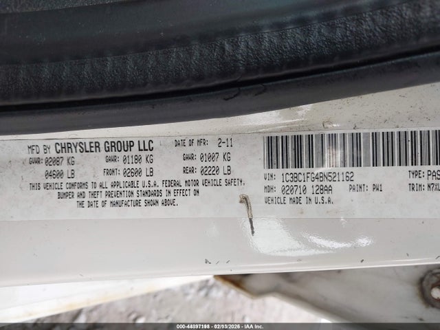 44397198 :رقم المزاد ، 1C3BC1FG4BN521162 vin ، 2011 Chrysler 200 Touring مزاد بيع
