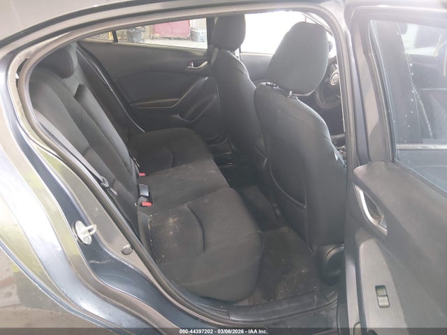 Продаж на аукціоні авто 2016 Mazda Mazda3 I Sport, vin: 3MZBM1U77GM319135, номер лоту: 44397202