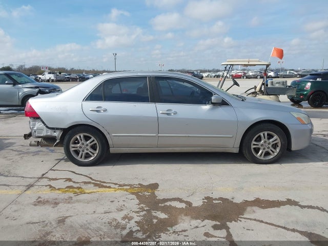 Продажа на аукционе авто 2007 Honda Accord 2.4 Ex, vin: 1HGCM56727A129737, номер лота: 44397207