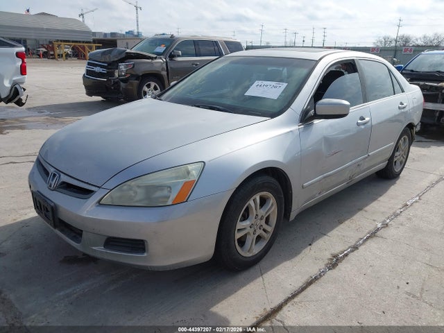 Продажа на аукционе авто 2007 Honda Accord 2.4 Ex, vin: 1HGCM56727A129737, номер лота: 44397207