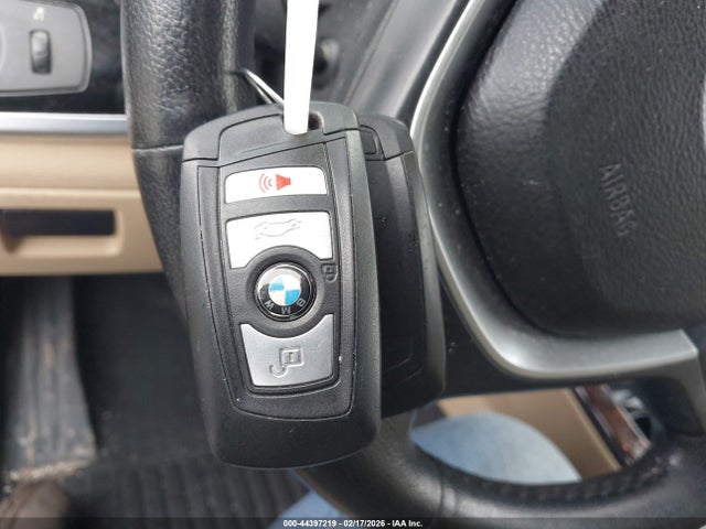 2016 Bmw X3 Xdrive28i მანქანა იყიდება აუქციონზე, vin: 5UXWX9C56G0D83732, აუქციონის ნომერი: 44397219