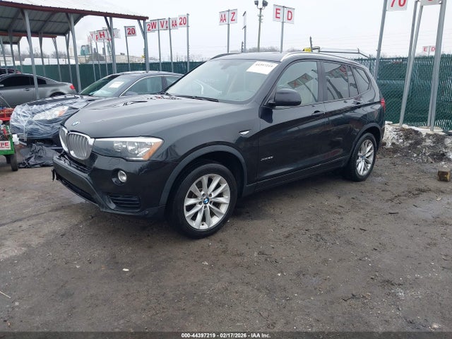 2016 Bmw X3 Xdrive28i მანქანა იყიდება აუქციონზე, vin: 5UXWX9C56G0D83732, აუქციონის ნომერი: 44397219