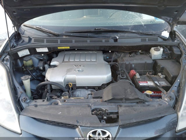 2010 Toyota Sienna Le მანქანა იყიდება აუქციონზე, vin: 5TDKK4CC3AS313235, აუქციონის ნომერი: 44397222