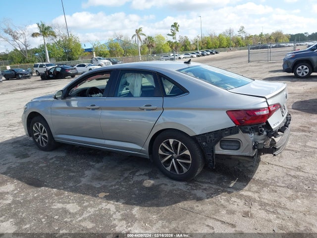 2023 VOLKSWAGEN JETTA 3VW5M7BU4PM007170 Photo 2