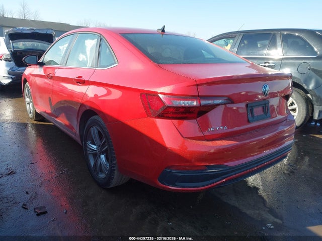 2023 VOLKSWAGEN JETTA 3VW7M7BU0PM062093 Photo 2