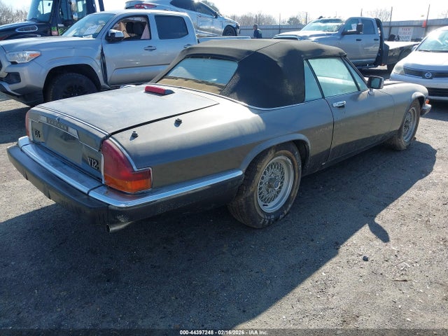 1987 JAGUAR XJS SAJNV5842HC136492 Photo 3