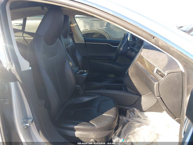 2015 TESLA MODEL S 5YJSA1E4XFF114864 Photo 4