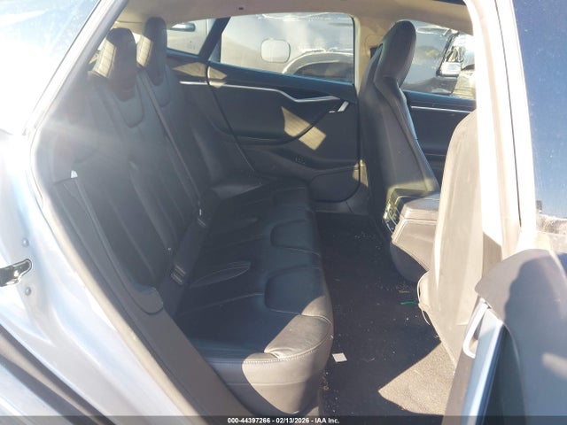 2015 TESLA MODEL S 5YJSA1E4XFF114864 Photo 7