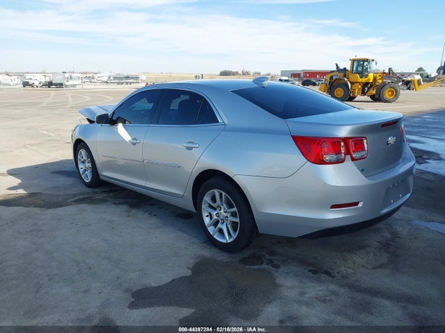 Chevrolet MALIBU 1LT 2015 1G11C5SL9FF106395 Image 3