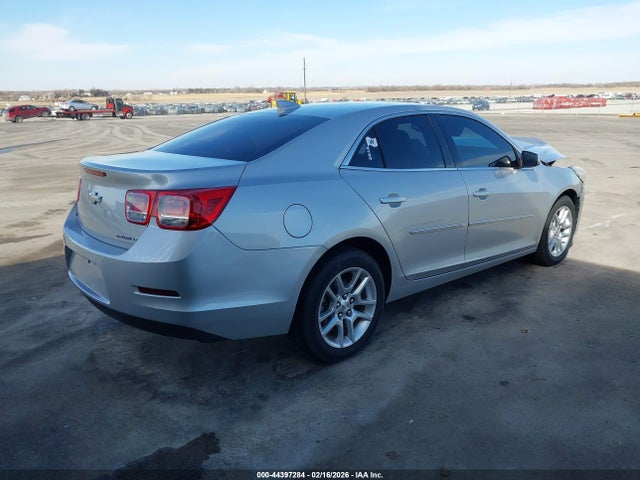 Chevrolet MALIBU 1LT 2015 1G11C5SL9FF106395 Image 4