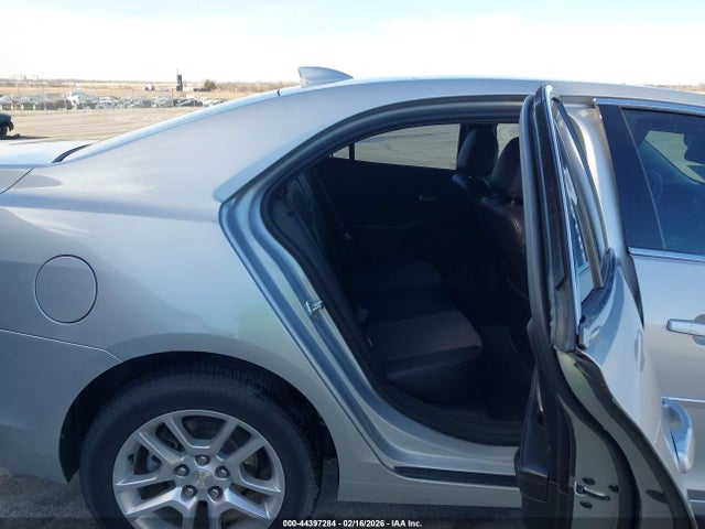 Chevrolet MALIBU 1LT 2015 1G11C5SL9FF106395 Image 8
