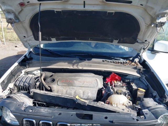 44397288 :رقم المزاد ، ZACCJABB0JPJ43456 vin ، 2018 Jeep Renegade Latitude Fwd مزاد بيع