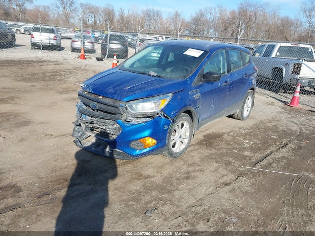 Ford ESCAPE S 2017 1FMCU0F73HUB43403 Image 2