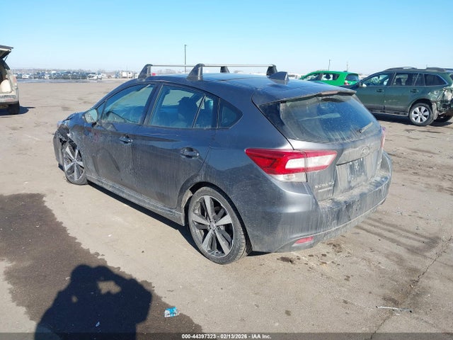 2018 SUBARU IMPREZA 4S3GTAL63J1745297 Photo 2