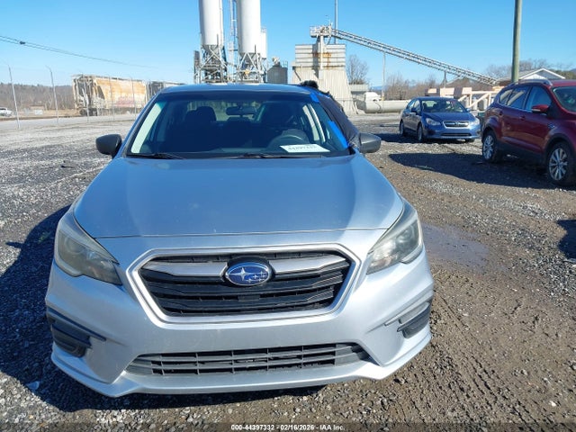 Subaru Legacy 2.5i 2018 4S3BNAA60J3045247 Image 12