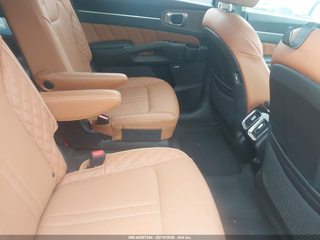 2022 KIA SORENTO 5XYRKDLF3NG116383 Photo 7